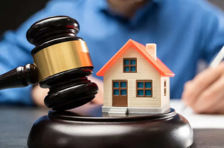 Zoning Laws And Permitting Headaches Solved By Real Estate Lawyers